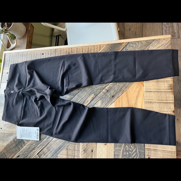 lululemon athletica Pants - New Lululemon Wunder Train HR Tight 25"